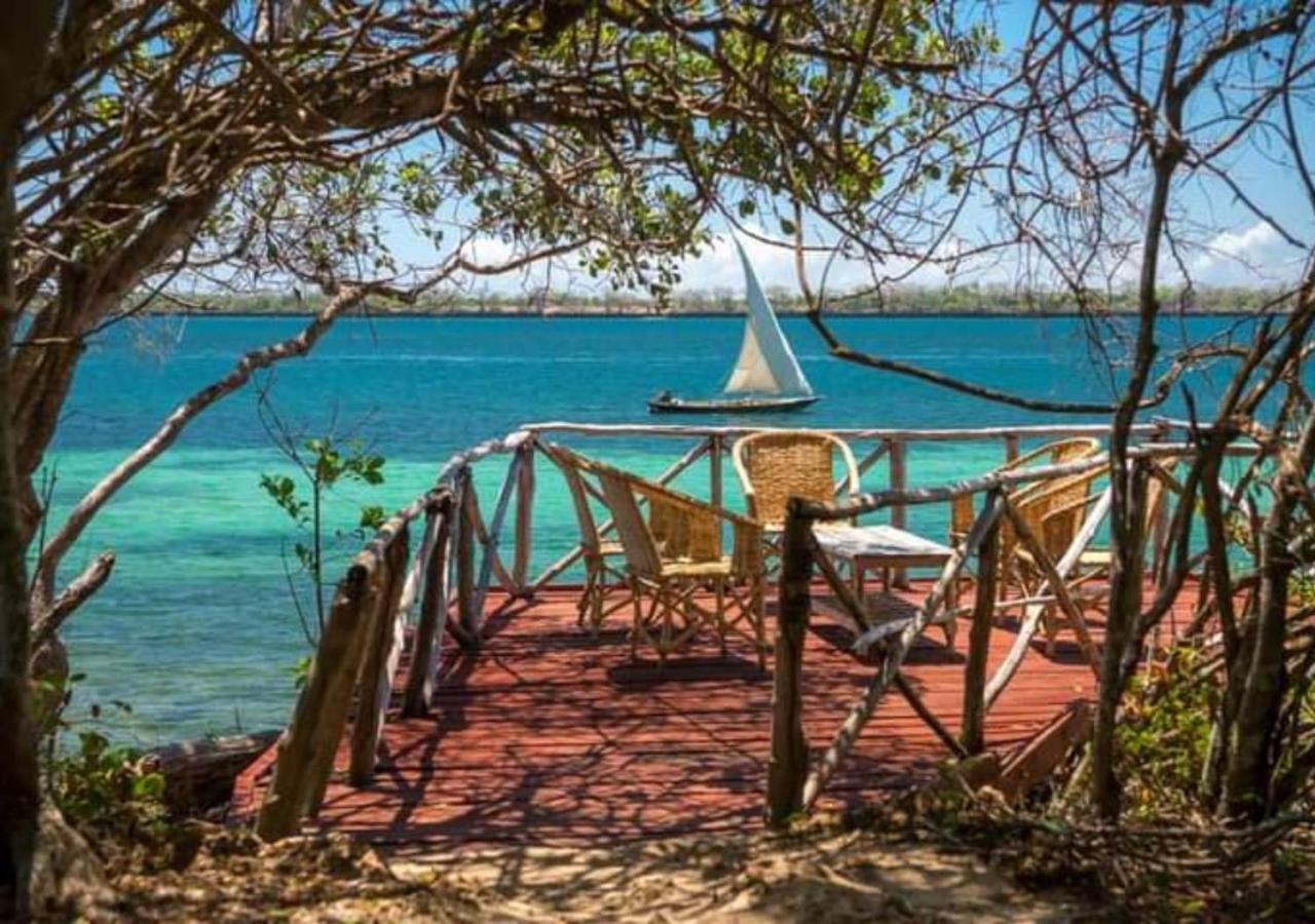Villa Firefly Eco Retreat Shimoni Exterior foto