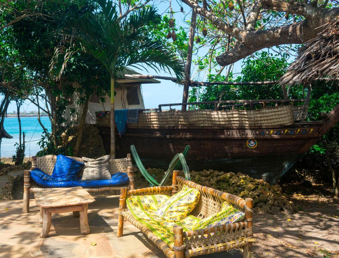 Villa Firefly Eco Retreat Shimoni Exterior foto