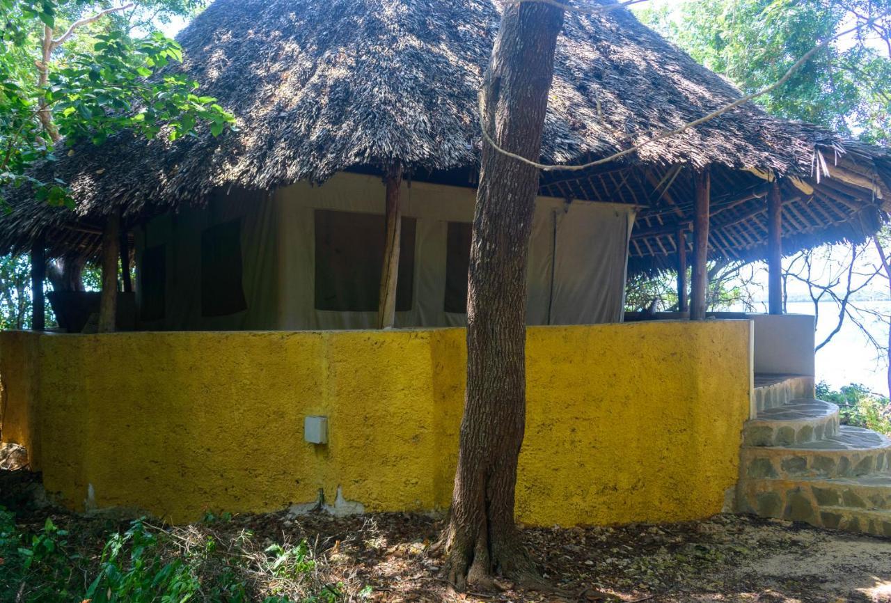 Villa Firefly Eco Retreat Shimoni Exterior foto