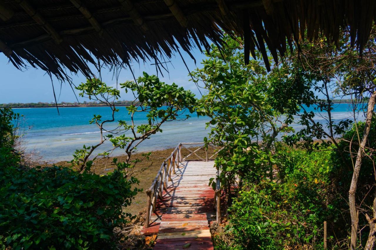 Villa Firefly Eco Retreat Shimoni Exterior foto