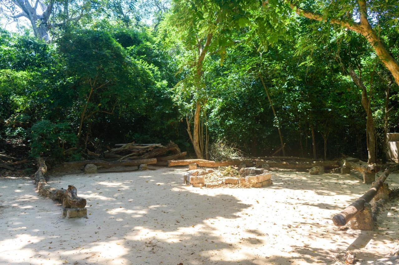 Villa Firefly Eco Retreat Shimoni Exterior foto