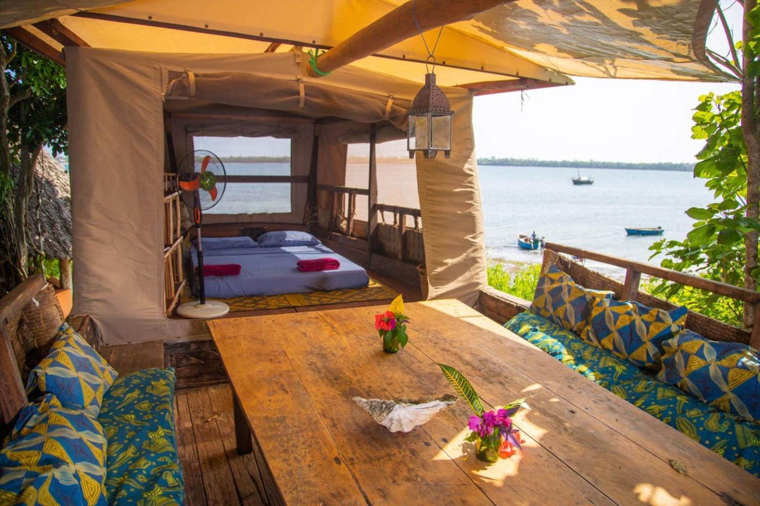 Villa Firefly Eco Retreat Shimoni Exterior foto