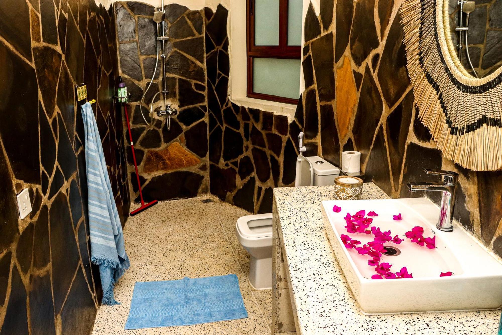 Villa Firefly Eco Retreat Shimoni Exterior foto